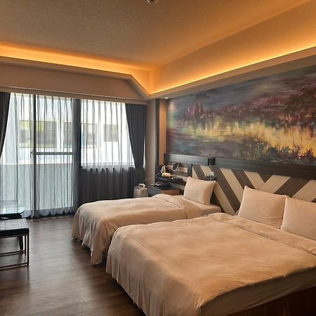 Weifeng Boutique Business Hotel - Zhanqian Branch Pingtung エクステリア 写真