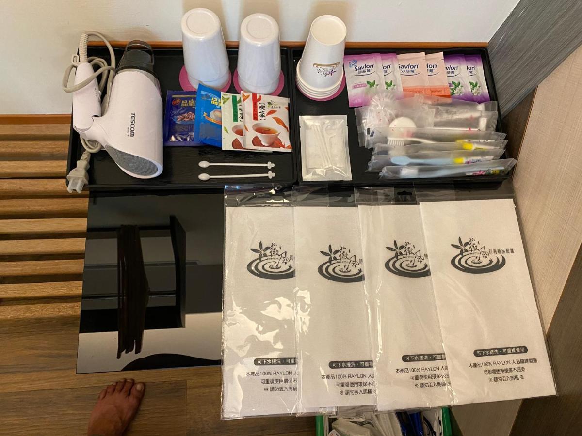 Weifeng Boutique Business Hotel - Zhanqian Branch Pingtung エクステリア 写真
