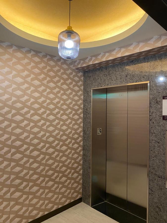Weifeng Boutique Business Hotel - Zhanqian Branch Pingtung エクステリア 写真